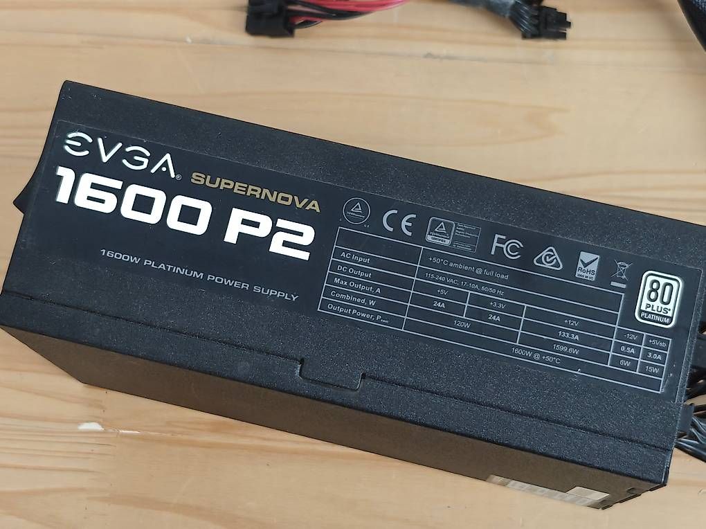 Componenti elettronici: EVGA SuperNOVA 1600 P2 (80 Plus Platinum) - PC Netzteil – Usato da Seon venduto da mrwolfie 1