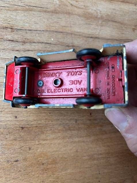 Dinky Toys Modellini d'auto: Dinky Toys - Electro Van 30V, Express Dairy – Usato da Ennenda venduto da glarner58 3