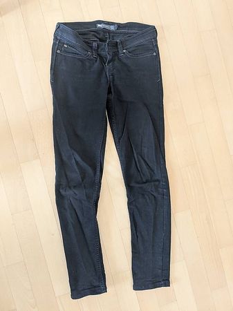 Original schwarze Levis Jeans Size 5/27