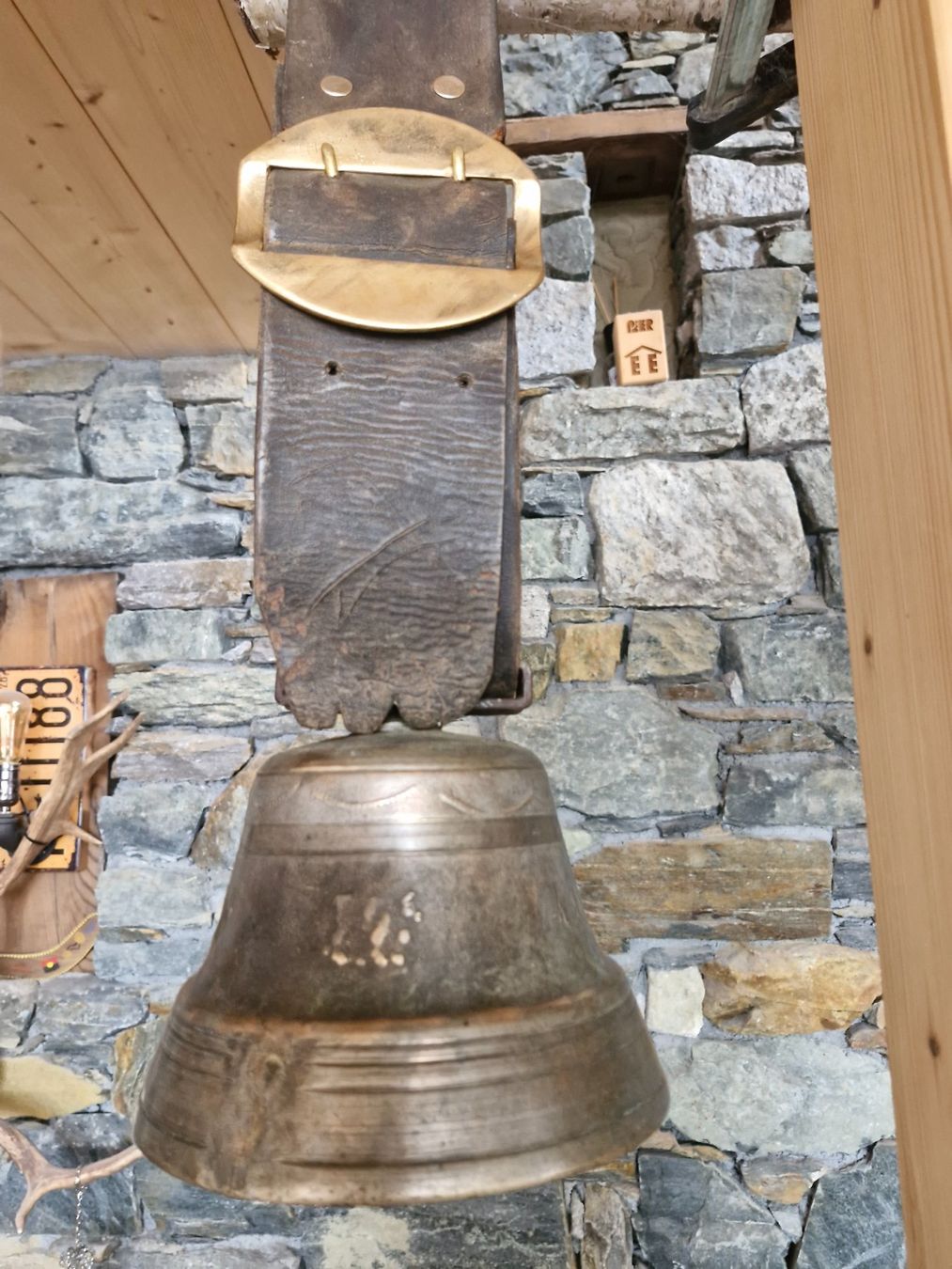 Glocken & Treicheln: Glocke Treichel – Gebraucht aus Guarda von rue_bpd7