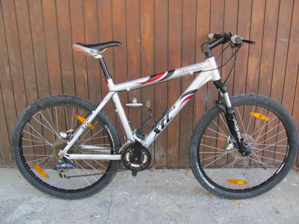 lenkerband zweifarbig LIANYG Fahrradlenkerband PU Rot/Weiß Rennrad Leder Anti-Rutsch-Fahrradgriffe MTB Kork Kleber Doppelfarbe Tape Bar 552 (Farbe: Gelb schwarz) Sport & Freizeit seller:22987 Frame size:M -45 cm Vollgefedertes Mountain E-Bike CRUSSIS