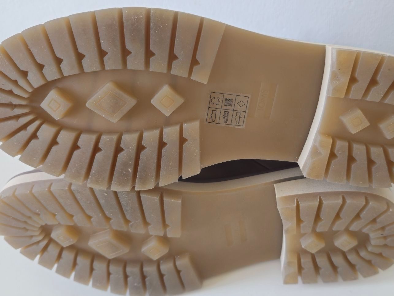 Toms Scarpe da donna: Tom's Schnürstiefeletten Gr. 39 NEU – Nuovo e nell'imballaggio originale da Luzern venduto da TausendD 3