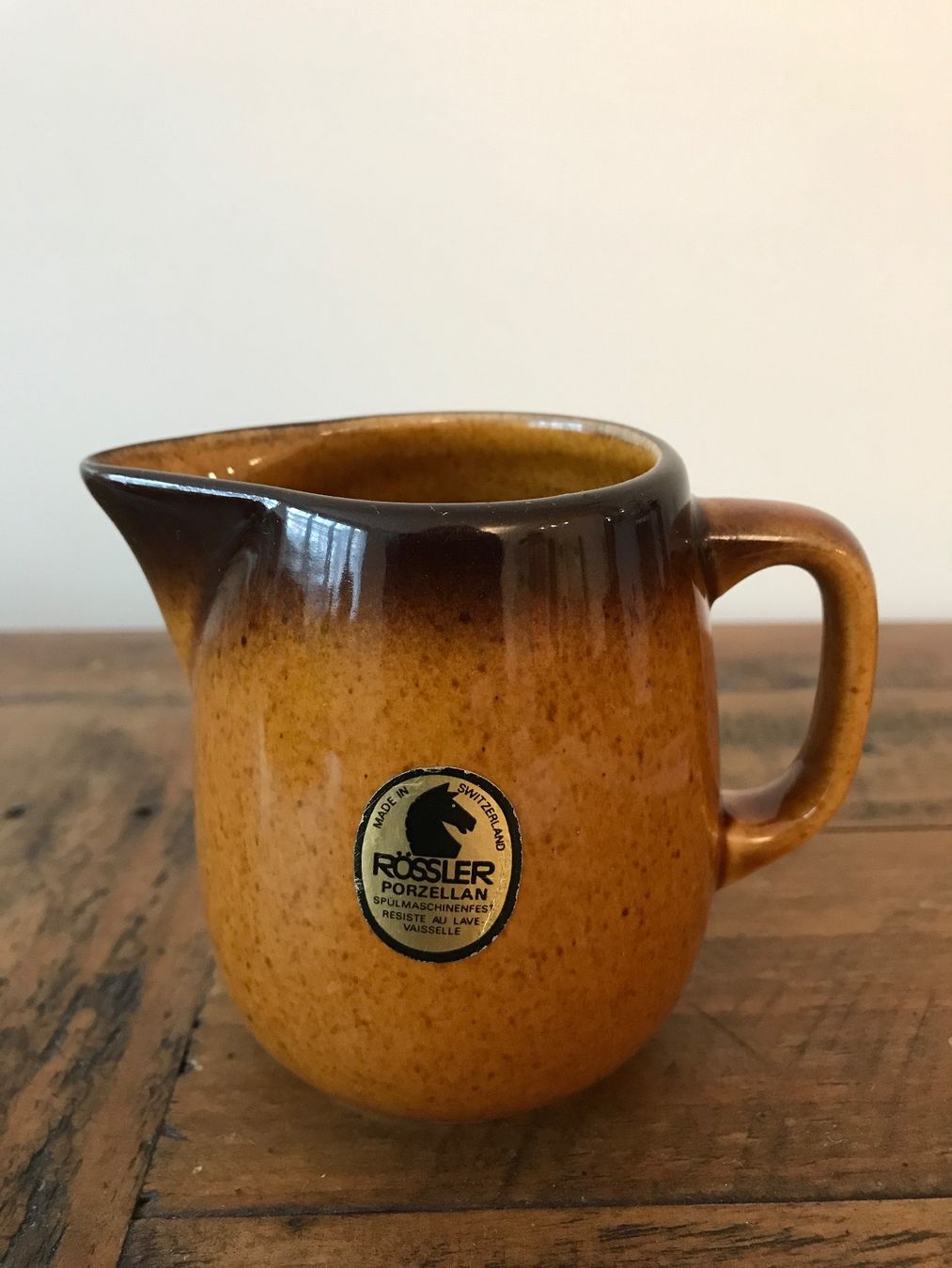 Rössler Caraffe: Rössler Rahmkännchen 2 dl braun – Usato da Rapperswil SG venduto da cosiba01