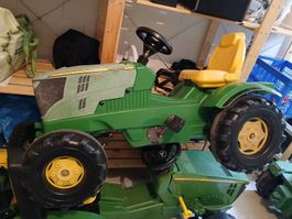 Traktor sehr alt ev defekt unkkar