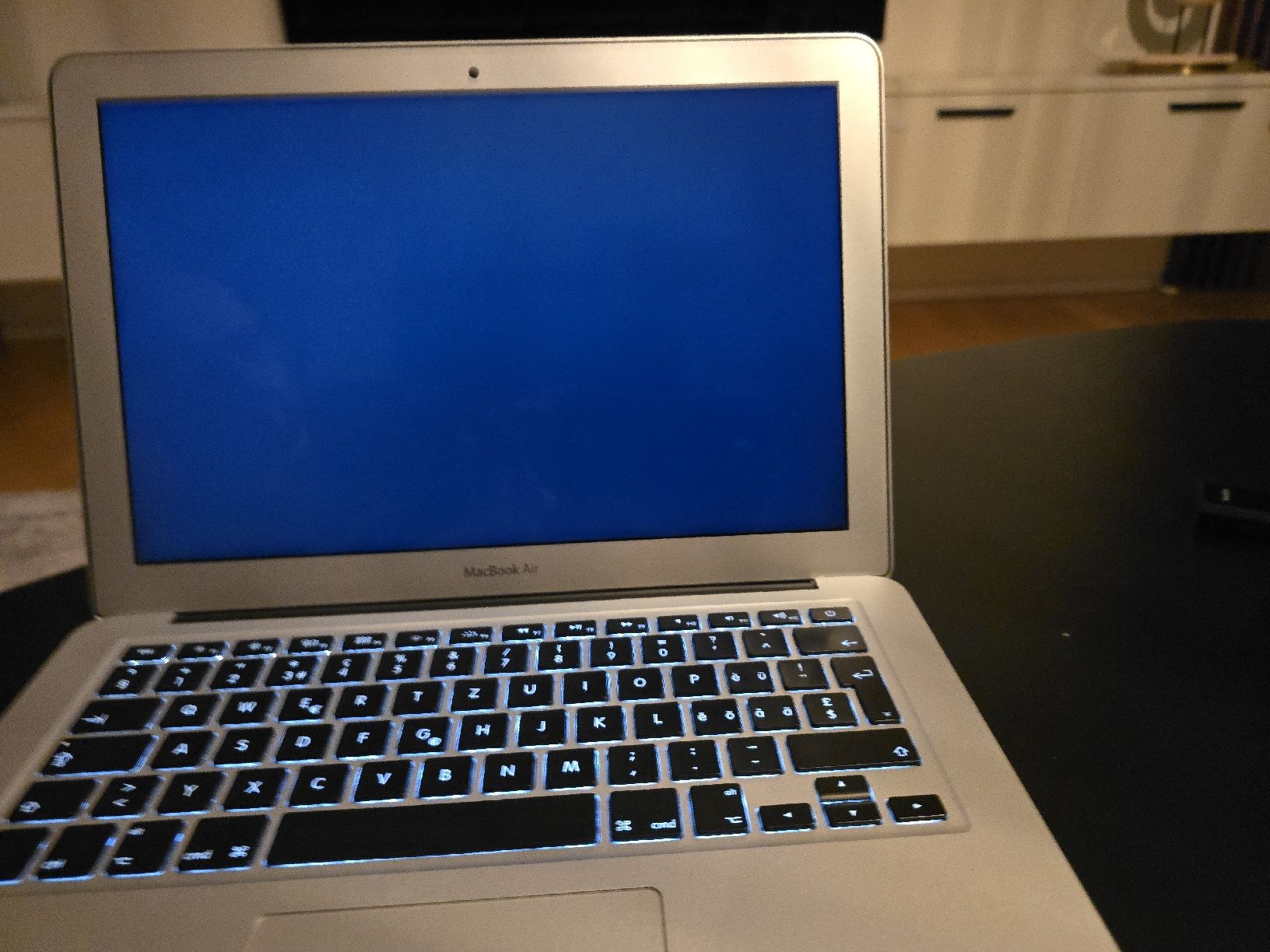 Apple Notebook: MacBook Air 13-inch (2015) – Usato da Volketswil venduto da 0b0 2