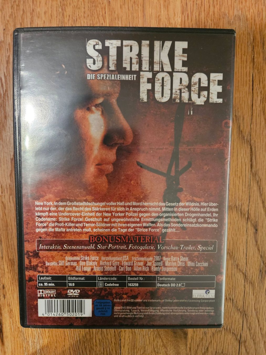 Alle DVDs: Strike Force – Gebraucht aus St.Gallen von Capsule_Corporation 1