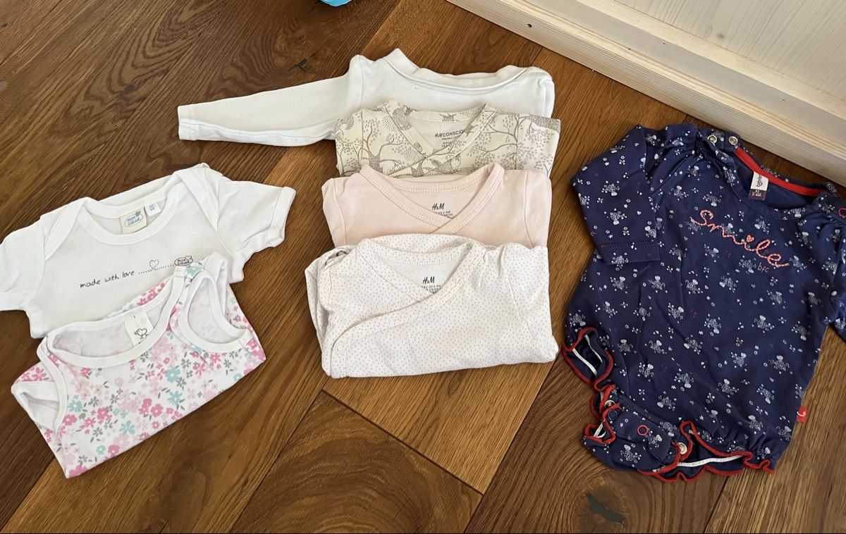 Ensembles coordonnés: Kleiderpaket Mädchen 62 – D'occasion à Sempach par Caranedache