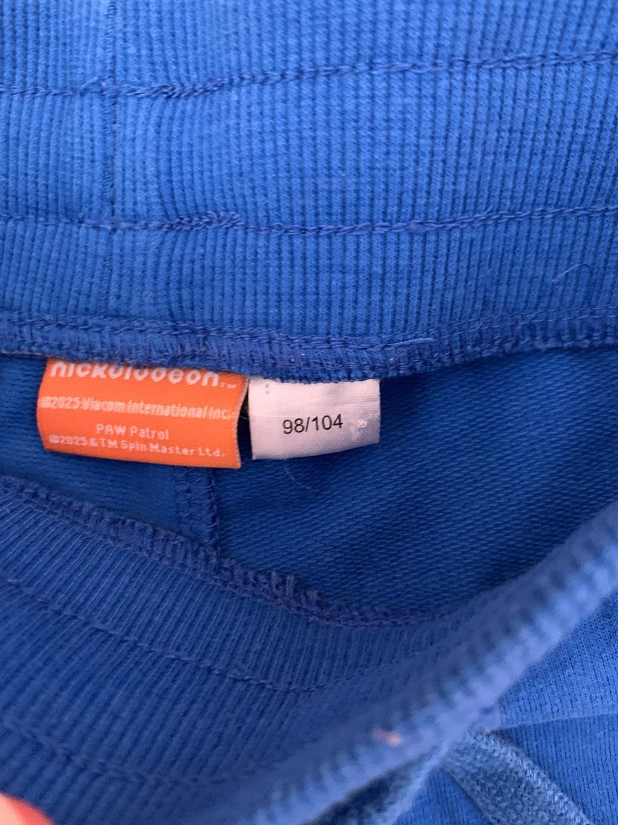Lotti & Set di vestiti: Pantaloni training mis 98/104 – Usato da Airolo venduto da Truzz 1