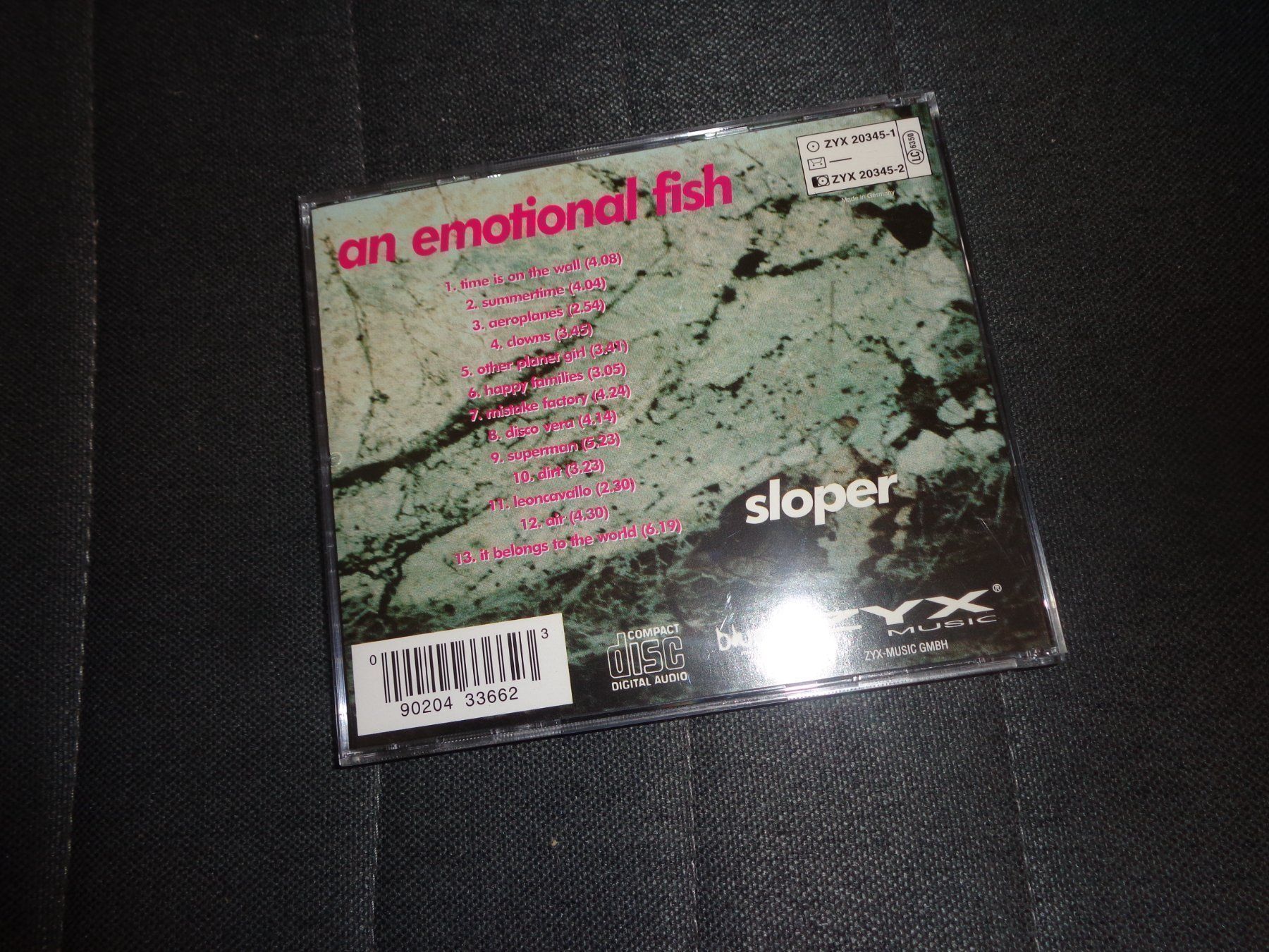 CDs: Sloper - An emotional Fish CD – Gebraucht aus Olten von Disc-Ausverkauf 1