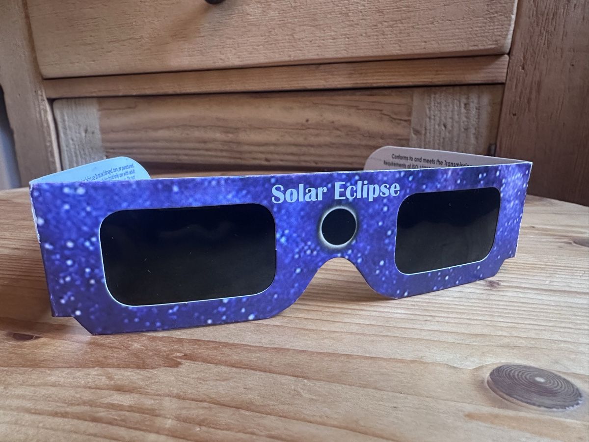 Lunettes & Verres: Lunette éclipse avec drapeau américain stylé – Neuf (Voir description) à St-Martin FR par kil_8q8l 1
