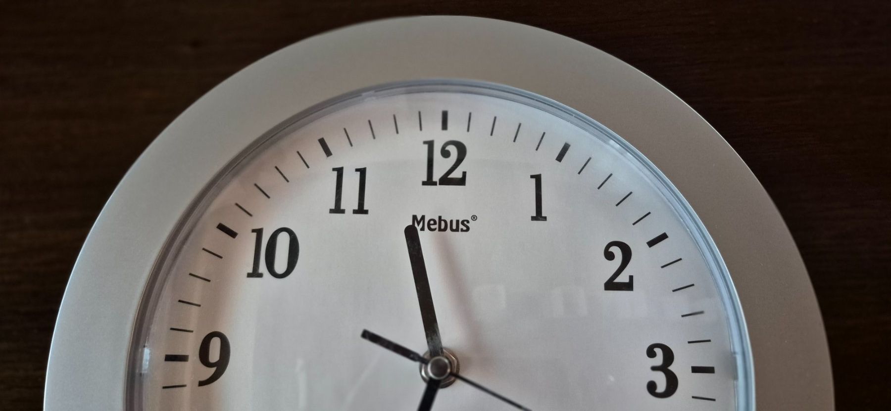 Uhren: Mebus Wanduhr – Gebraucht aus Eggersriet von Fredb 3