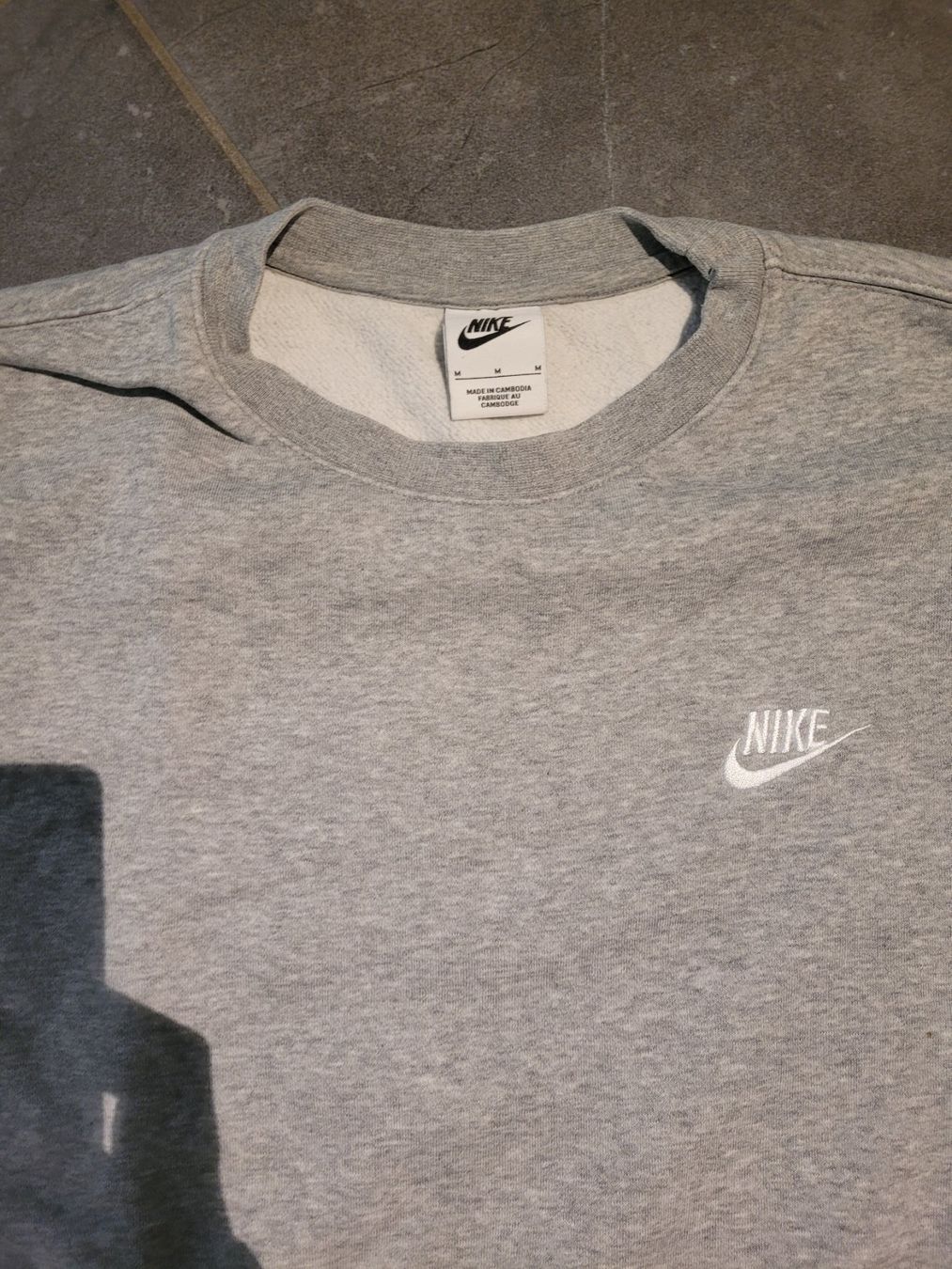 Nike Maglioni & Felpe: Ab 1 CHF Nike Pullover Größe m – Usato da Dübendorf venduto da Saturnin35 1