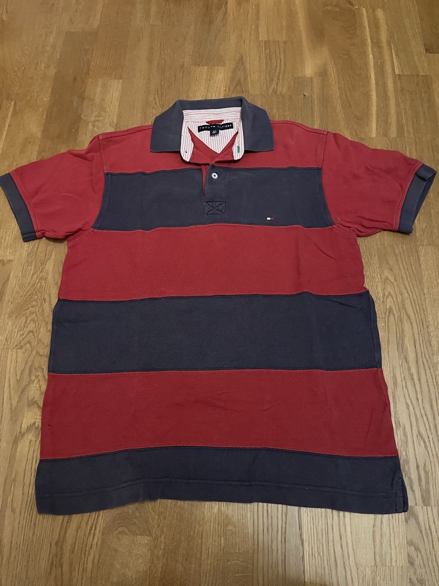 Tommy Hilfiger Polo-Shirts: Poloshirt Tommy Hillfiger – Gebraucht aus Bern von sel_2j9q