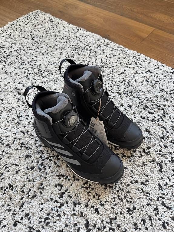 Chaussures garçon: adidas Terrex Conrax Boa rain.rdy Wanderschuh – D'occasion à Wädenswil par Valentinooo28