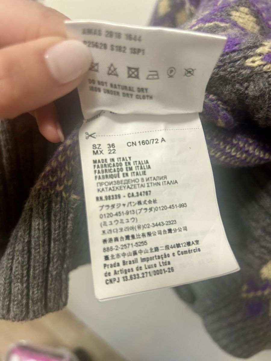 Prada Pullover & Sweatshirts: Prada Thick Cardigan gr 36 oversized – Gebraucht aus Zürich von nin_mk8s 9