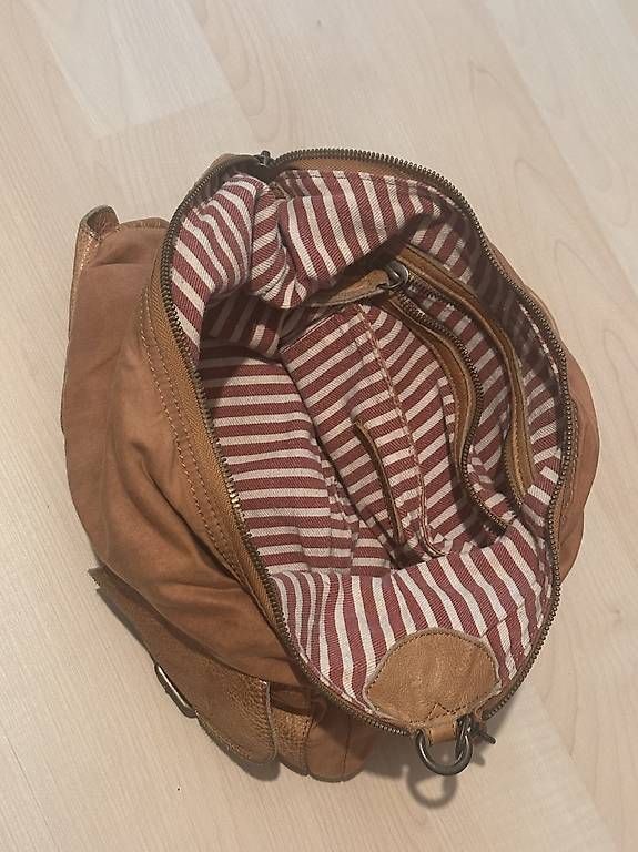 Liebeskind Borse da donna: Liebeskind Berlin Tasche – Usato da Winterthur venduto da claudiaB02 1