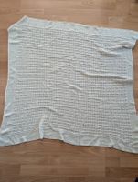 Weiche, beige Babydecke