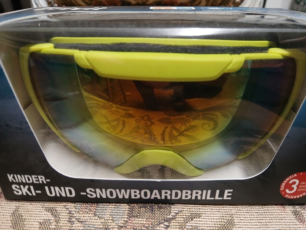 Lunettes & Verres: Ski-/Snowboardbrille Kinder, neu – Neuf avec emballage d'origine à Zuchwil par pedu79 1
