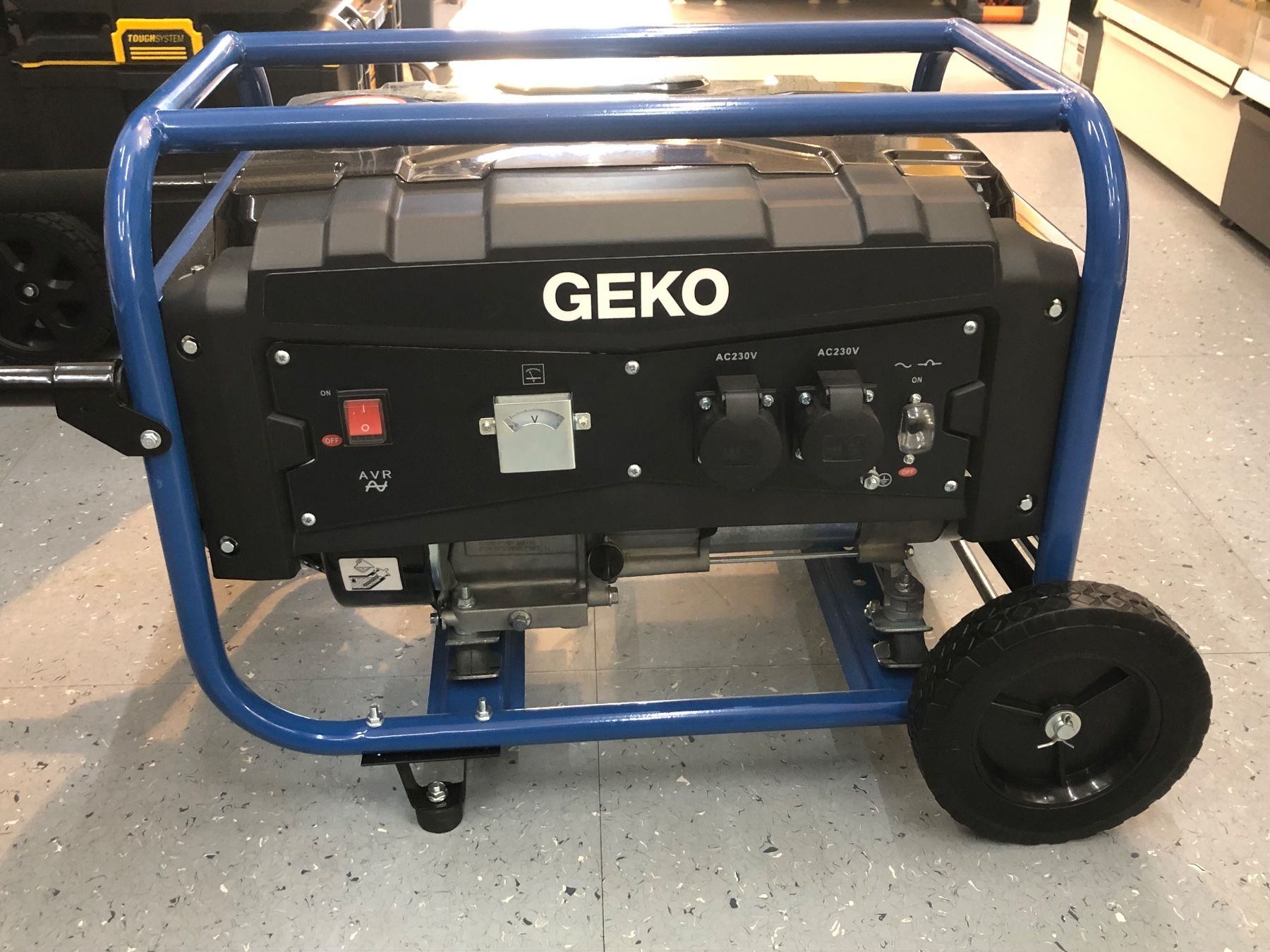 Generatori di corrente: Stromerzeuger GEKO BL 2600 Neu – Nuovo e nell'imballaggio originale da Thalwil venduto da terza789 4