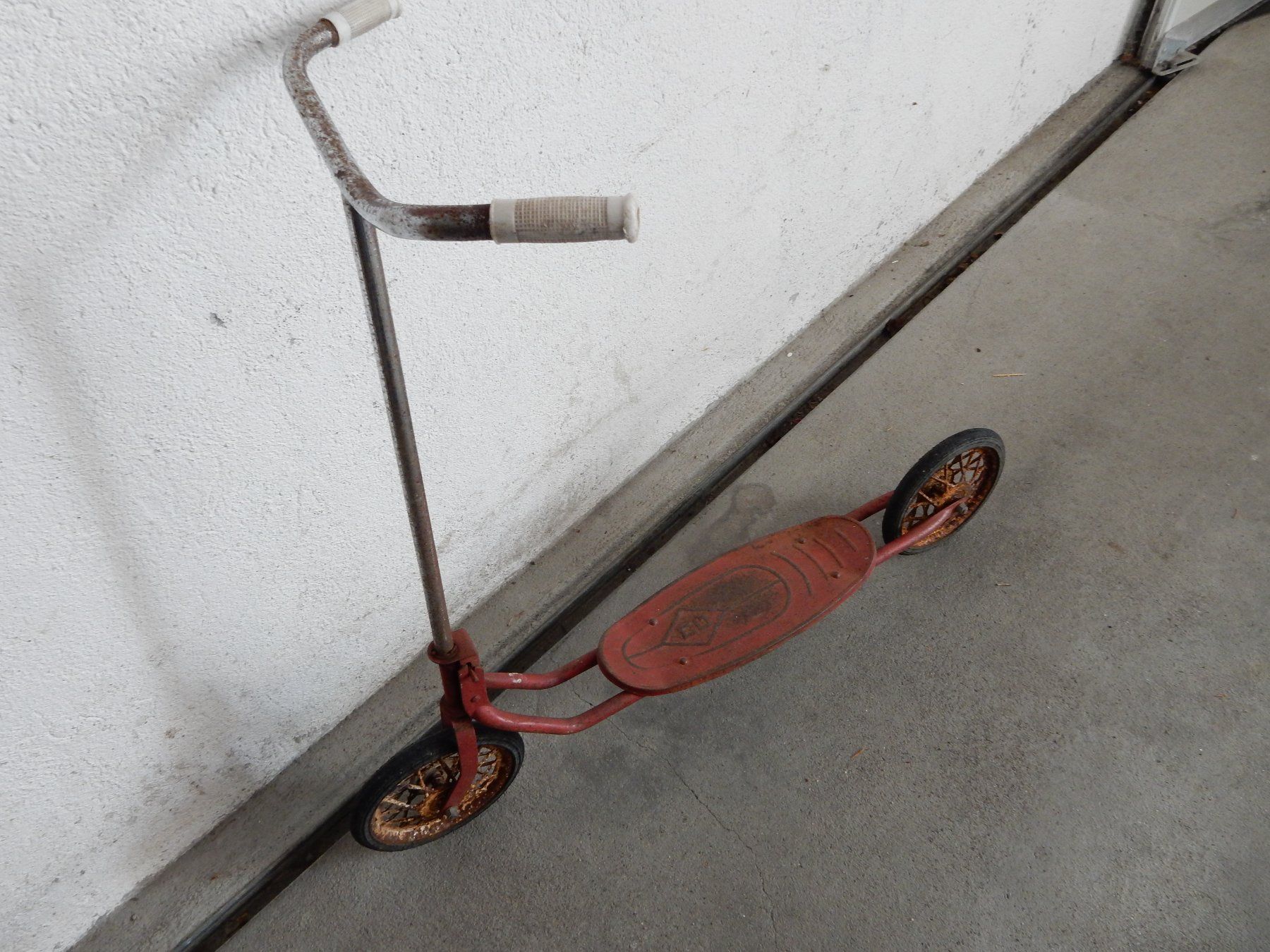 Kickboard: Altes Trottinett – Usato da Untervaz venduto da FullFlap777 2