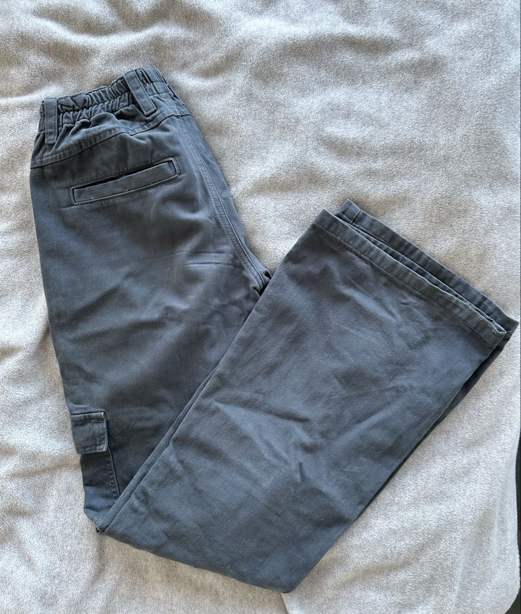 Jeans: Subdued Cargo pants – Usato da Dübendorf venduto da ayl_t992 2