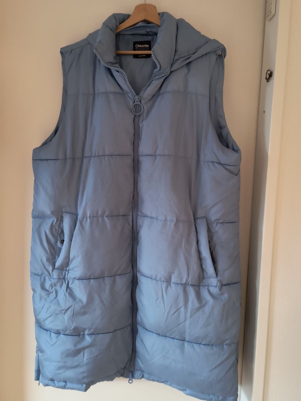 Gilet & Giacche senza maniche: Chicoree Steppweste XXL, Hellblau, Übergangsjacke – Usato da Schöfflisdorf venduto da kin_2dp9
