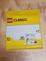 LEGO 11026 White Baseplate