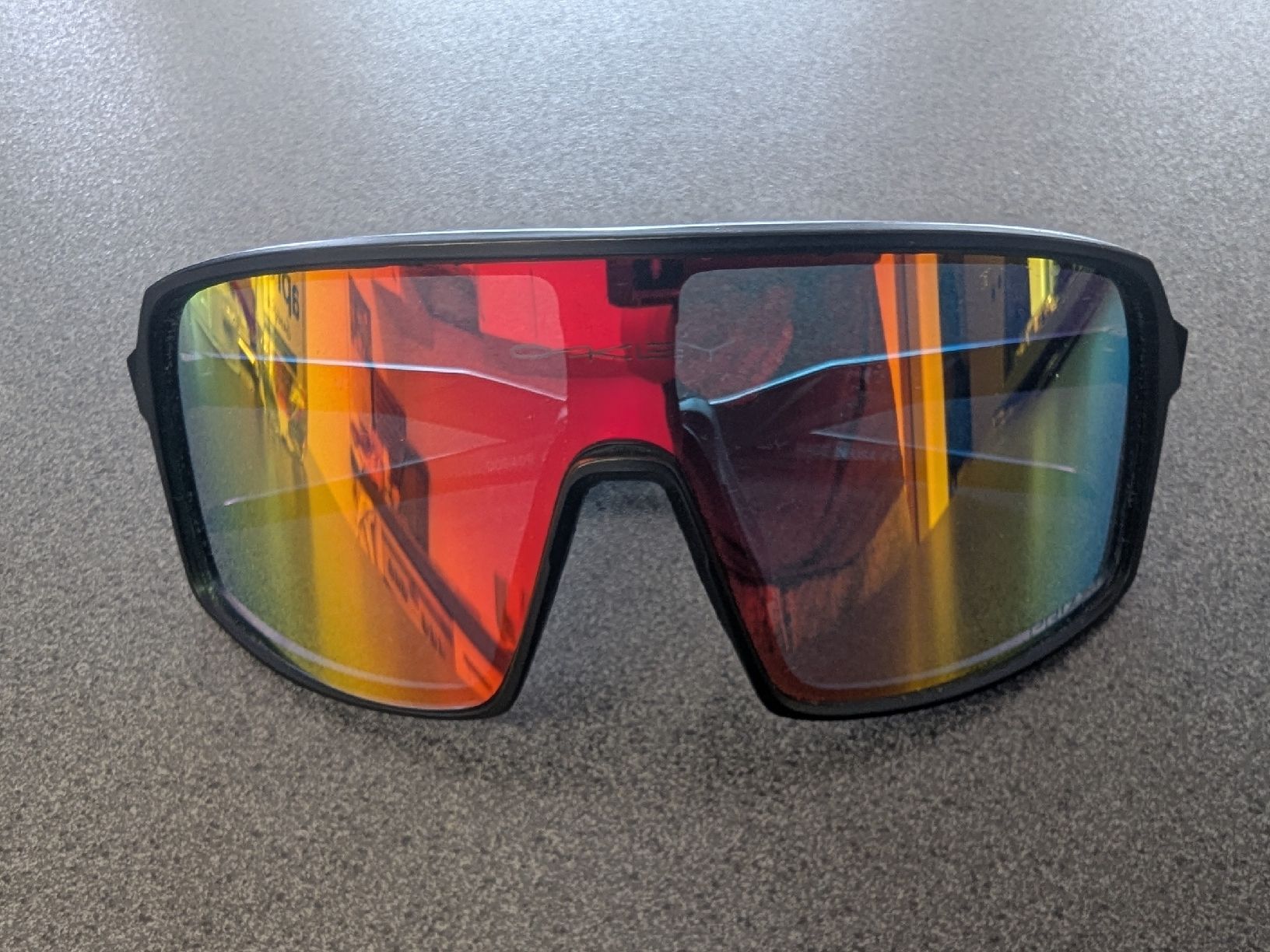 Oakley Occhiali & Lenti: Oakley Sutro Prizm Sportbrille – Usato da Bischofszell venduto da Blende2