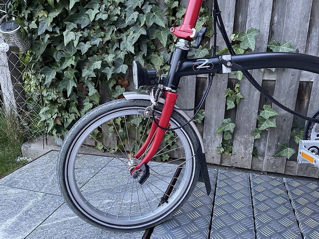 Velos: Brompton, Klappvelo, Faltrad, Fahrrad  – Gebraucht aus Innerberg von Spidii 2