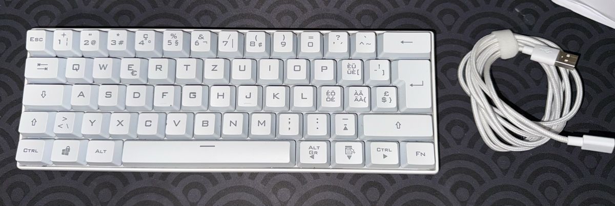 Tastiere: Gaming Tastatur – Usato da Rupperswil venduto da Dg780 2