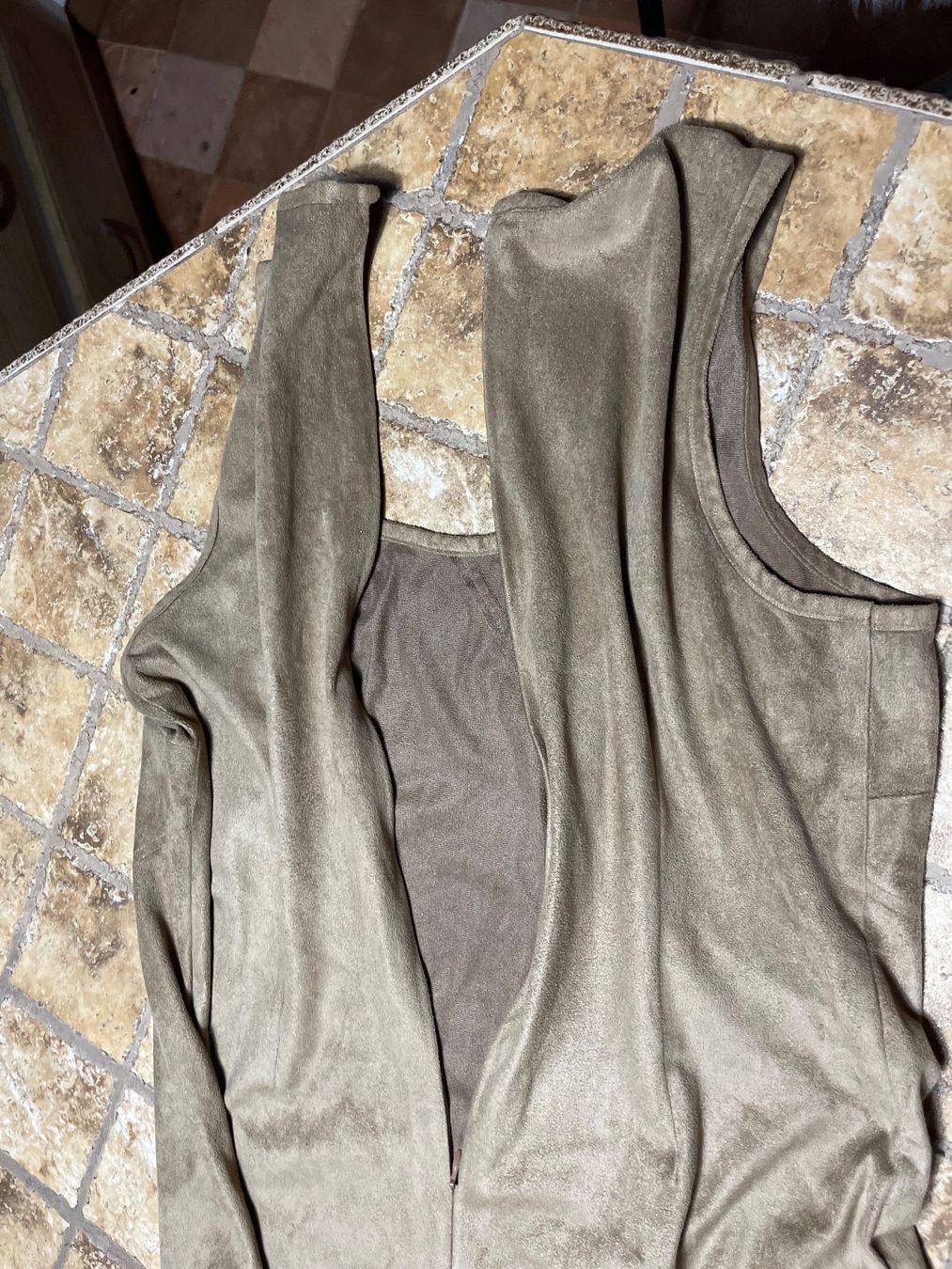Vestiti: Glamour Abito in Pelle Ecco scamosciata  con pizzo – Nuovo (secondo la descrizione) da Gordevio venduto da LanaZimm 7