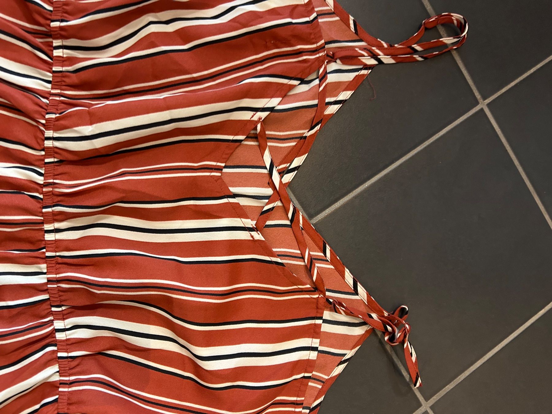 Jumpsuits: Combi short – D'occasion à Daillens par guisepa 3