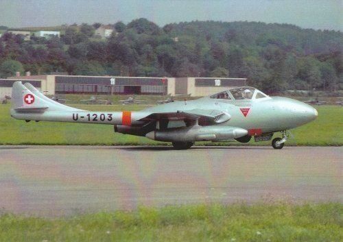 Ansichtskarten: Postcard Swiss AF DH-115 Vampire-Trainer – Neu (gemäss Beschreibung) aus Basel von Dogana