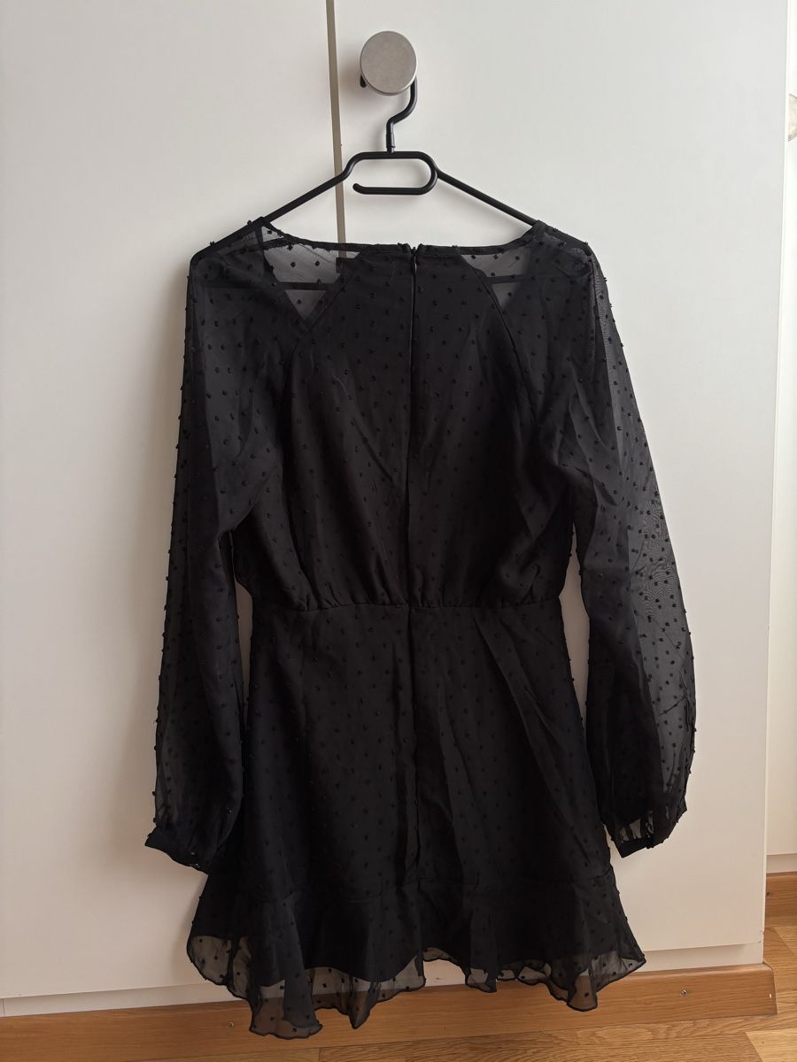 Robes: Elegantes Kleid Missguided – D'occasion à Zürich par alessia.s 1