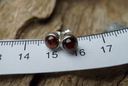 Granat 6mm    Rot Ohrstecker   925 Silber