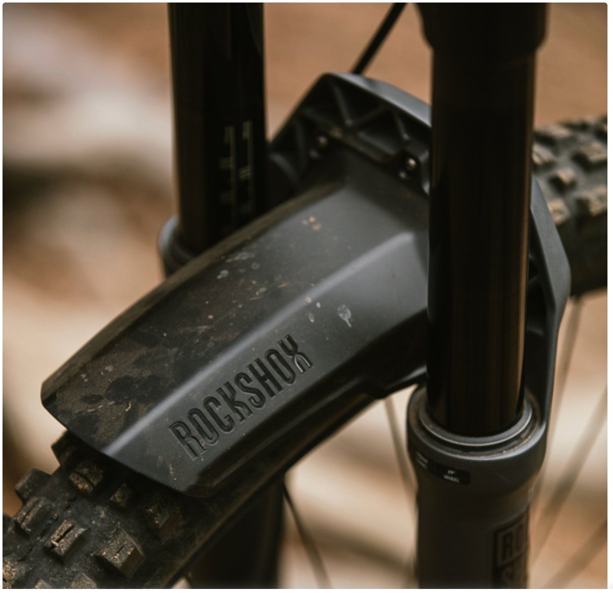 Pezzi di ricambio: Mudguard Rockshox ZEB – Nuovo e nell'imballaggio originale da Chavannes-sous-Orsonnens venduto da armailli75