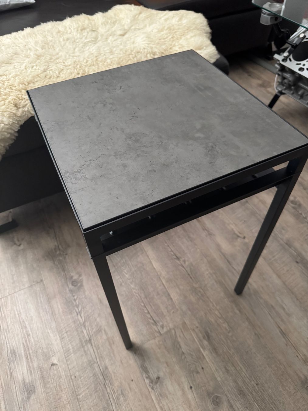 Ikea Tavoli: IKEA Nyboda Beistelltisch – Usato da Burgdorf venduto da Caradhras