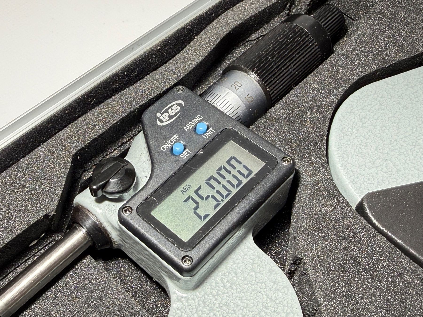 Messen: Bügelmessschrauben Set Neriox 0-100mm digital Mikrometer – Gebraucht aus Boswil von ABLagerBoswil 5