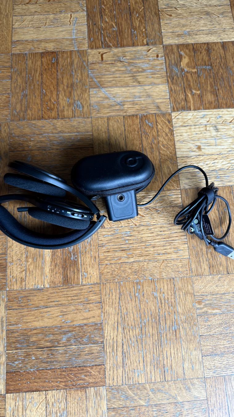 Logitech Webcam: Logitech HD Pro C920+H800 Bluetooth Wireless Headset – Usato da Zürich venduto da Carambina78 5