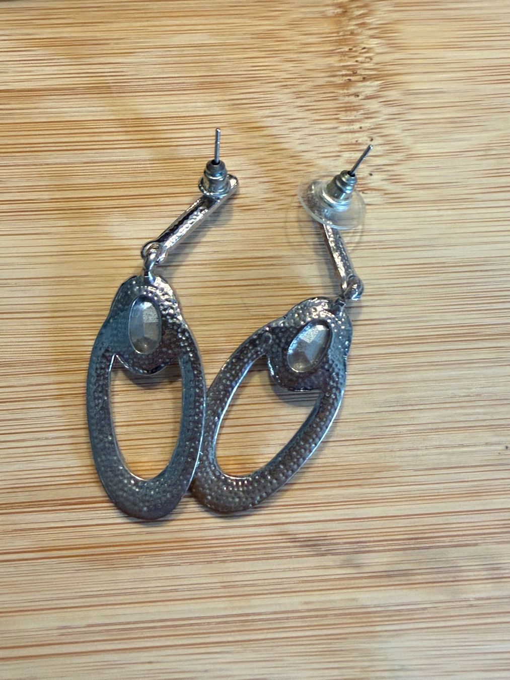 Ohrringe & -stecker: Modeschmuck - Ohrringe silberfarben mit Steinen – Gebraucht aus Basel von zukk_ 1