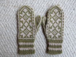 Handschuhe handgestrickt