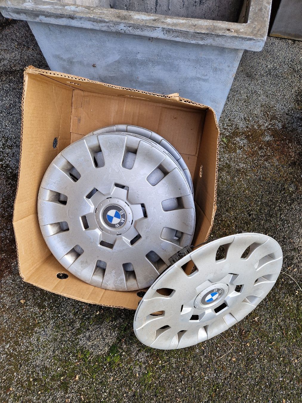 Cerchioni: BMW Raddeckel 5 Stück – Usato da Mörigen venduto da Clio111 3