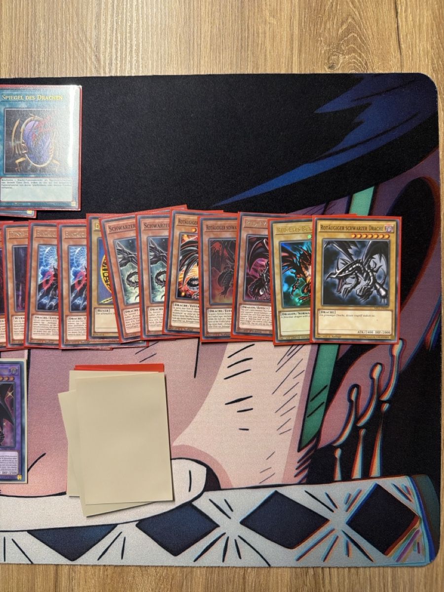 Yugioh Carte collezionabili:  Yu-Gi-Oh! 45 Karten Rotäugiger  – Usato da Arbon venduto da ids 3