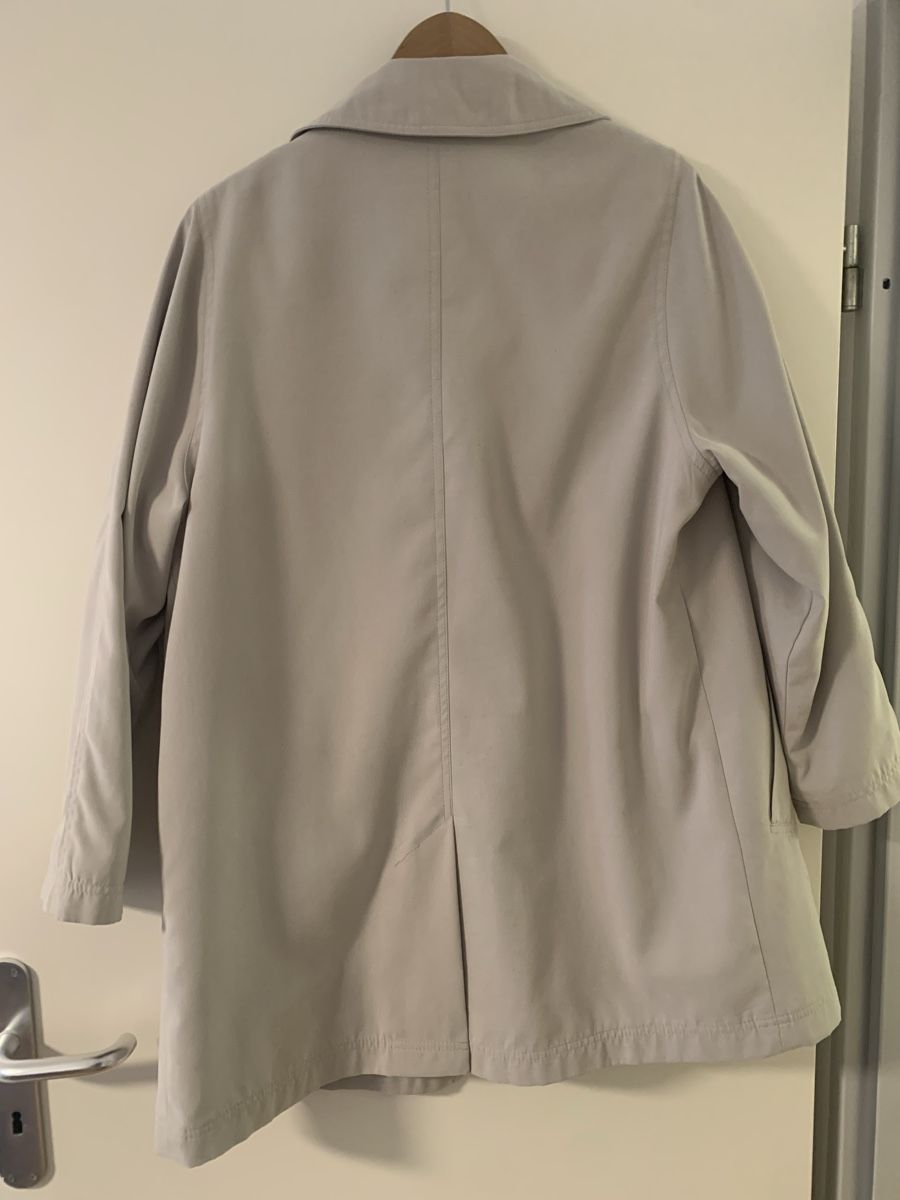 Giacche: Beige-graue leichte Übergangsjacke, Gr. 36/38 – Usato da Basel venduto da aleksbalks 2