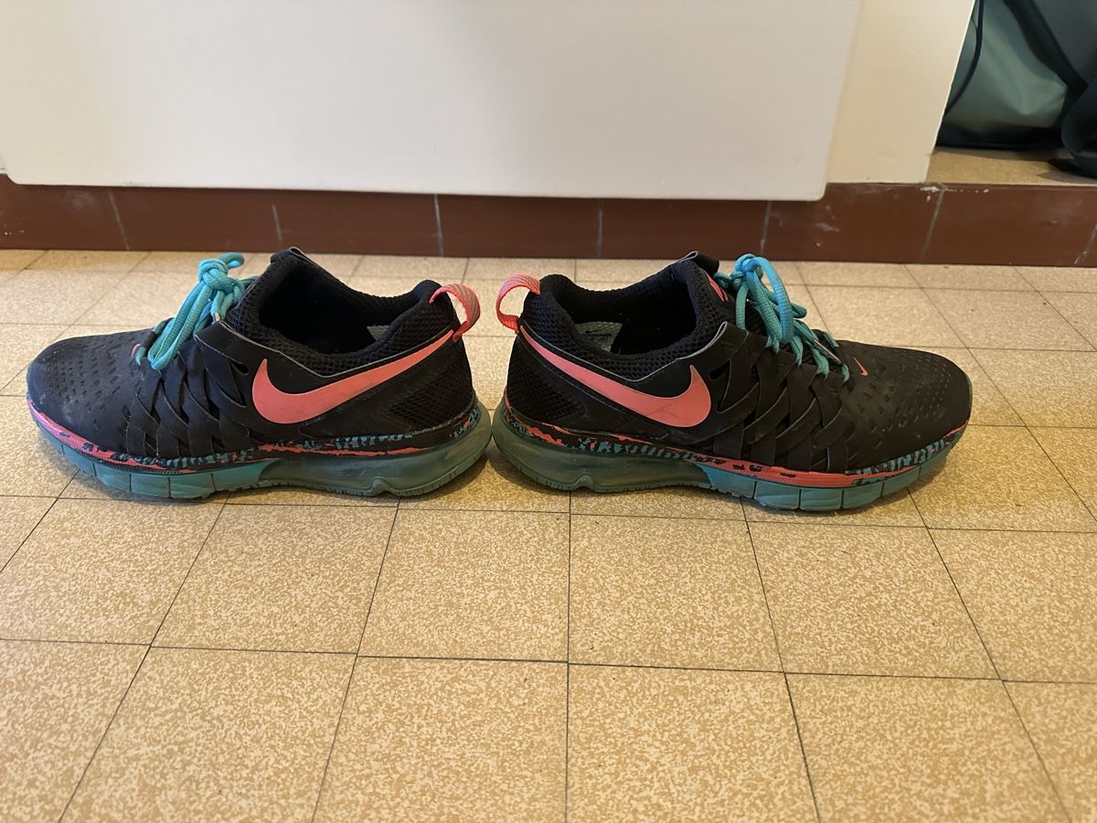 Nike Chaussures hommes: Sneaker Nike – D'occasion à Lausanne par Tipouze 4