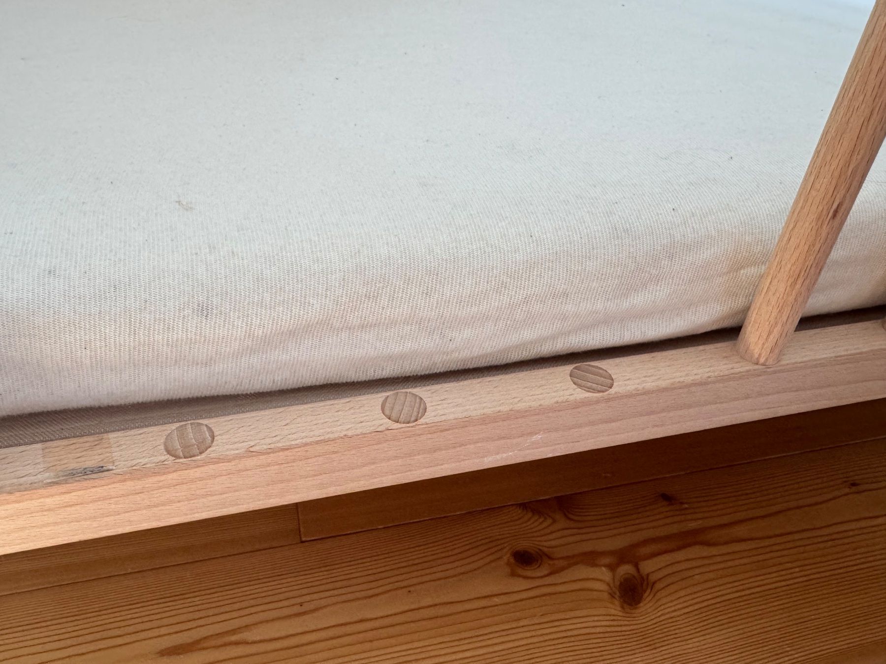 Ikea Letti: IKEA Kinderbett 120x60 – Usato da Zürich venduto da CorneliusZH 2