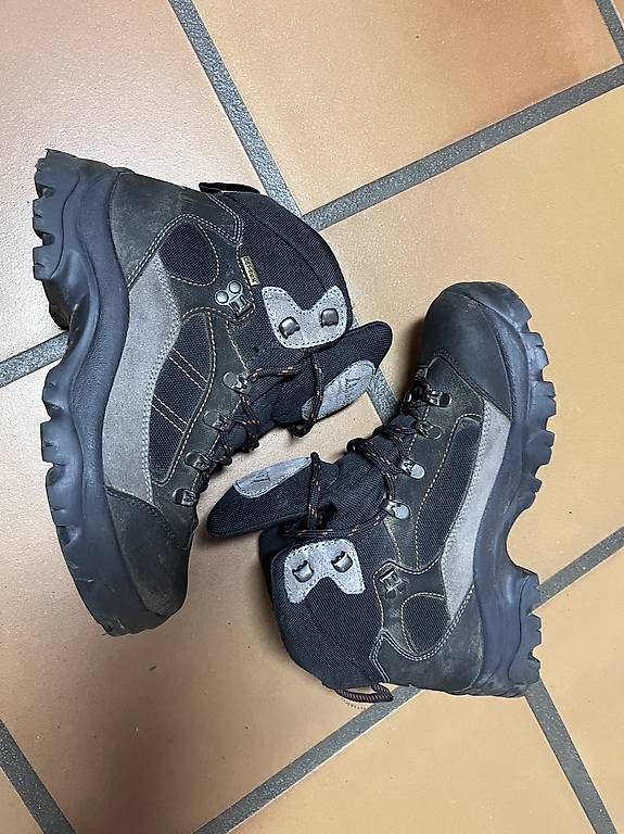 Herrenschuhe: Wanderschuhe  – Gebraucht aus Subingen von BUELL69 1