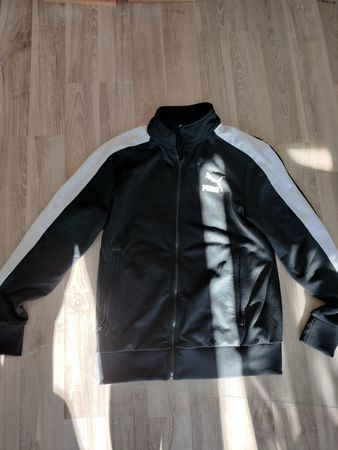 Trainingsjacke Puma schwarz weiss Grösse S gebraucht