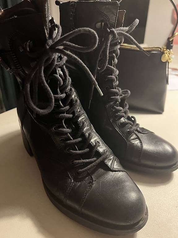 Scarpe da donna: Stivali nerogiardino  – Usato da Minusio venduto da www_6ybt 1
