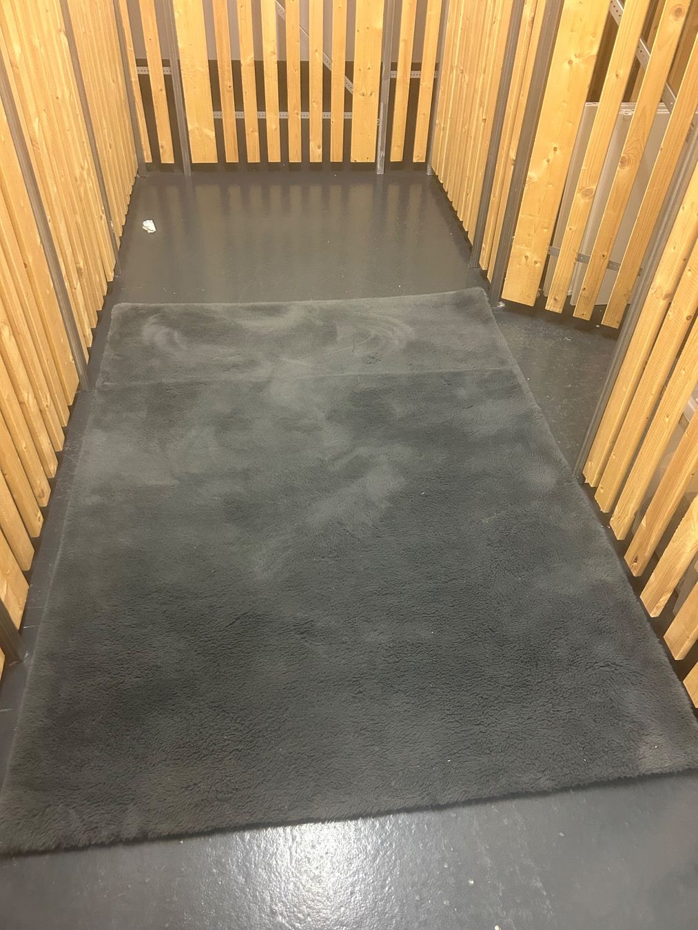 Tappeti: Teppich grau – Usato da Lenzburg venduto da nina321